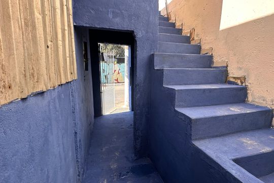 Área externa de casa para alugar com 2 quartos, 100m² em Jardim Neide, São Paulo