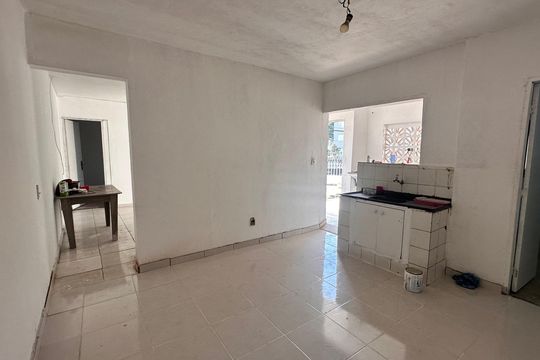 Casa para alugar com 2 quartos, 100m² em Jardim Neide, São Paulo