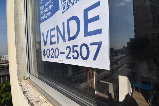 Código de apartamento à venda com 1 quarto, 43m² em Rebouças, Curitiba