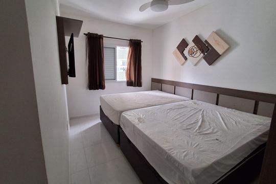 Quarto de apartamento para alugar com 4 quartos, 118m² em Vila Caiçara, Praia Grande