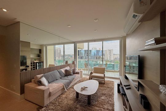 Sala de apartamento para alugar com 3 quartos, 143m² em Cidade Monções, São Paulo