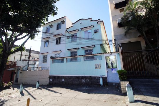 Fachada da casa de casa para alugar com 2 quartos, 60m² em Penha, Rio de Janeiro