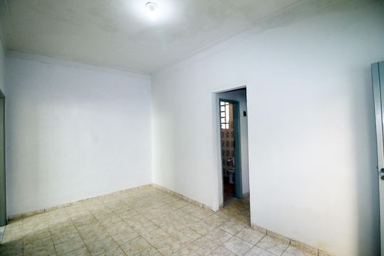 Sala de casa para alugar com 2 quartos, 60m² em Penha, Rio de Janeiro