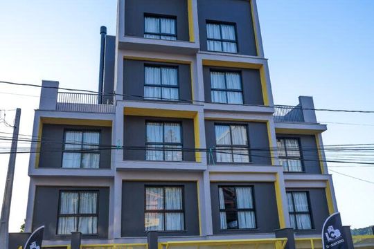 Fachada de kitnet/studio para alugar com 1 quarto, 25m² em Vila Nova, Novo Hamburgo