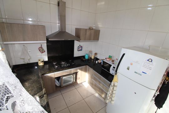 Cozinha de casa para alugar com 3 quartos, 512m² em Jardim Altos de Santana, São José dos Campos