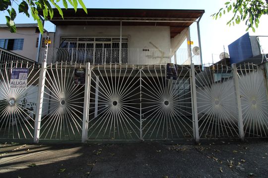 Fachada de casa para alugar com 3 quartos, 512m² em Jardim Altos de Santana, São José dos Campos