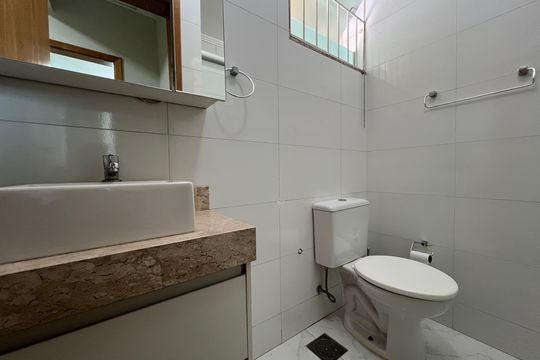 Banheiro Social de casa para alugar com 3 quartos, 115m² em Manacás, Belo Horizonte