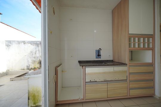 Cozinha de casa de condomínio para alugar com 3 quartos, 61m² em Bela Vista, Palhoça