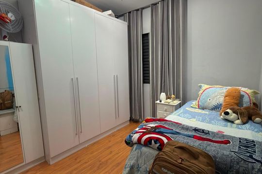 Quarto de apartamento para alugar com 2 quartos, 56m² em Vila America, Carapicuíba
