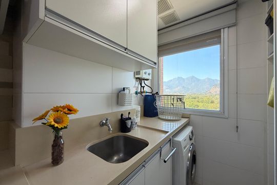 Área de serviço  de apartamento para alugar com 1 quarto, 63m² em Barra da Tijuca, Rio de Janeiro