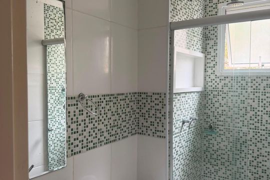 Banheiro de apartamento à venda com 2 quartos, 48m² em Vila Mendes, São Paulo
