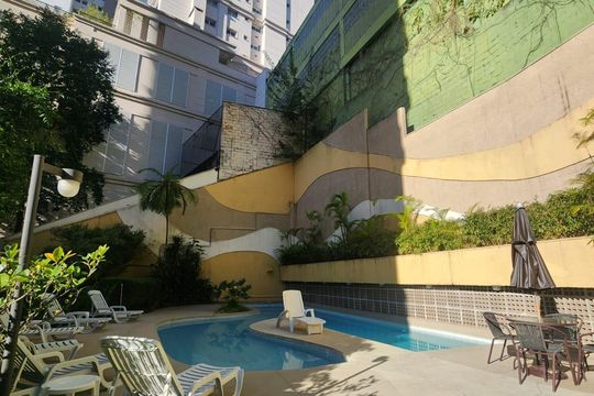 Área externa de apartamento para alugar com 1 quarto, 55m² em Vila Suzana, São Paulo