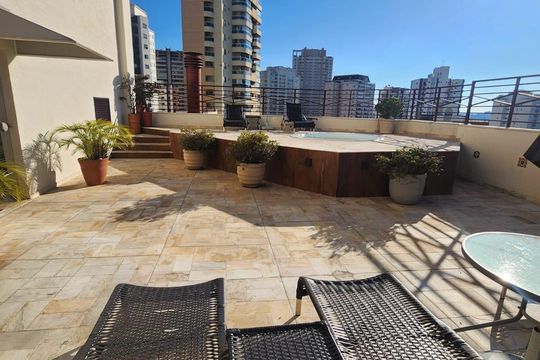 Área externa de apartamento para alugar com 1 quarto, 55m² em Vila Suzana, São Paulo
