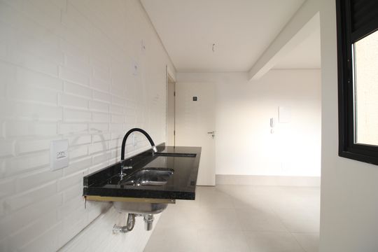 Sala / Cozinha / Área de Serviço de apartamento à venda com 2 quartos, 41m² em Jardim São Paulo, São Paulo