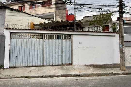 Fachada  de casa para alugar com 3 quartos, 156m² em Jardim Flor da Montanha, Guarulhos