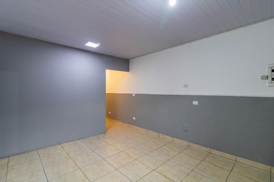 Sala de casa para alugar com 3 quartos, 156m² em Jardim Flor da Montanha, Guarulhos