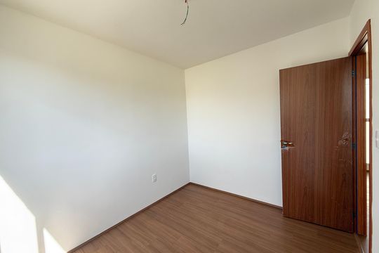 Quarto 1 de apartamento para alugar com 2 quartos, 45m² em Praia, Contagem