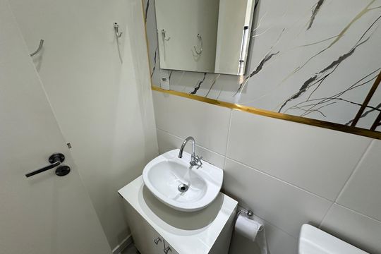 Banheiro Social de apartamento para alugar com 2 quartos, 59m² em Jardim Belval, Barueri