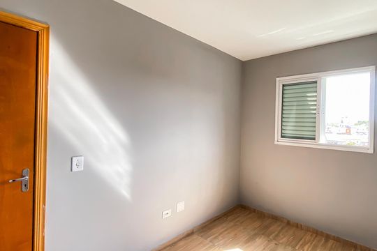 Quarto de apartamento para alugar com 2 quartos, 45m² em Jardim Maringa, São Paulo