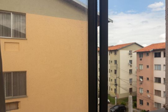 Vista do Quarto 1 de apartamento para alugar com 2 quartos, 40m² em Paciência, Rio de Janeiro