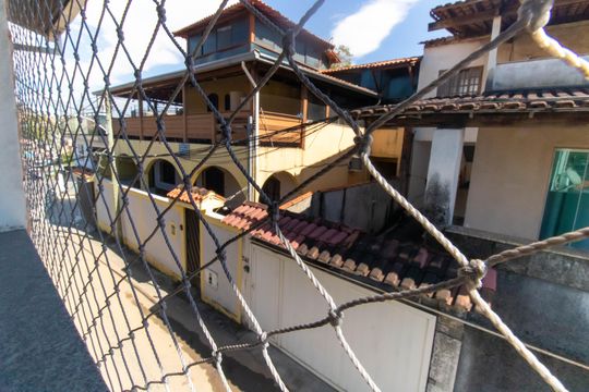 Vista do Quarto  de casa para alugar com 2 quartos, 100m² em Largo da Batalha, Niterói