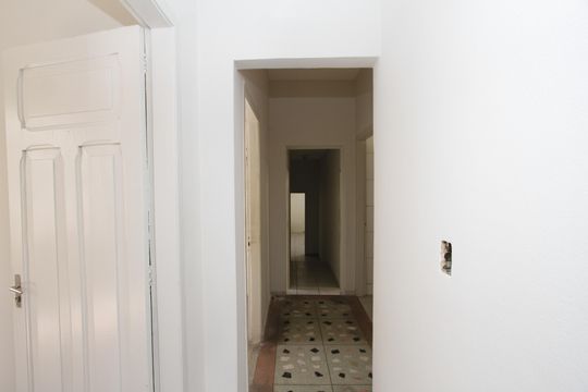 Corredor de casa para alugar com 7 quartos, 120m² em Nova Suíça, Belo Horizonte