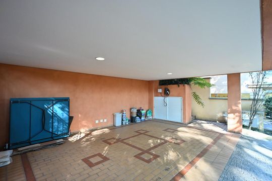 Garagem de casa de condomínio à venda com 4 quartos, 310m² em Fazenda Morumbi, São Paulo