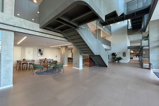 Área comum de kitnet/studio para alugar com 1 quarto, 45m² em Jardim Analia Franco, São Paulo