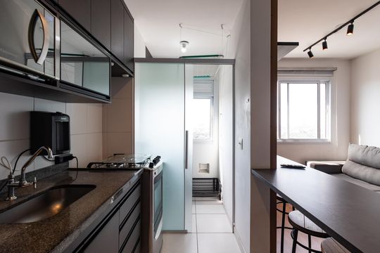 Cozinha de apartamento à venda com 1 quarto, 32m² em Água Branca, São Paulo