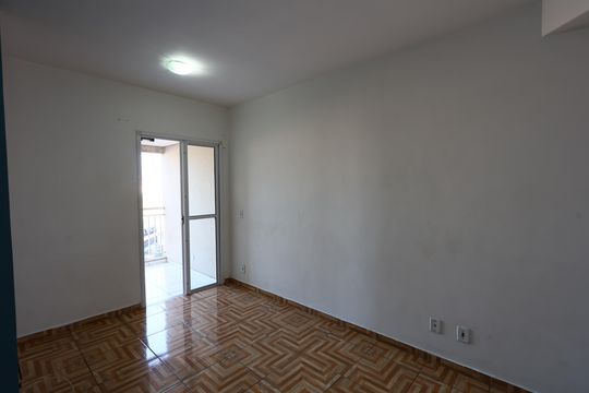 sala  de apartamento para alugar com 2 quartos, 58m² em Vila Sonia do Taboao, Taboão da Serra