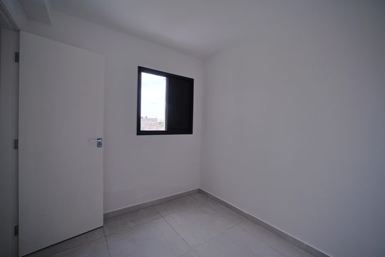 Quarto 2 de apartamento à venda com 2 quartos, 30m² em Cidade Antônio Estêvão de Carvalho, São Paulo