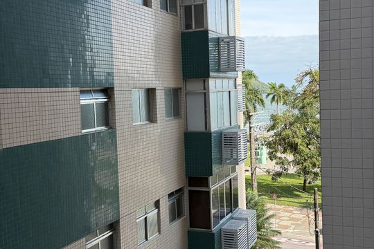 Vista da Sala de apartamento para alugar com 1 quarto, 59m² em Aparecida, Santos