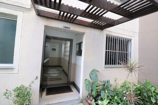 Hall de entrada de apartamento para alugar com 2 quartos, 50m² em Socorro, São Paulo
