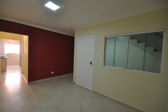 Casa para alugar com 3 quartos, 90m² em Jardim Brasil, São Paulo