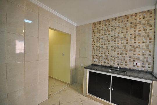 Cozinha de casa para alugar com 3 quartos, 90m² em Jardim Brasil, São Paulo