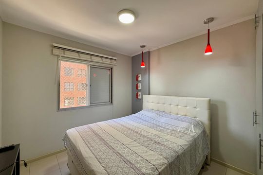Quarto 1 de apartamento para alugar com 2 quartos, 84m² em Chácara Santo Antônio (zona Sul), São Paulo