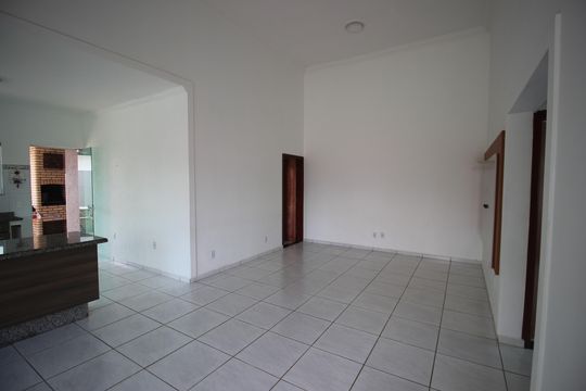 Casa de Condomínio para alugar com 3 quartos, 104m² em Loteamento Dinora Rosa, Sorocaba