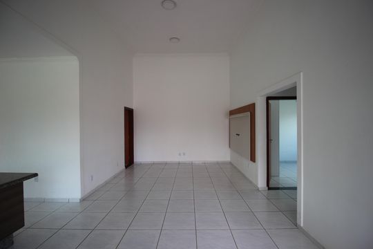 Casa de Condomínio para alugar com 3 quartos, 104m² em Loteamento Dinora Rosa, Sorocaba