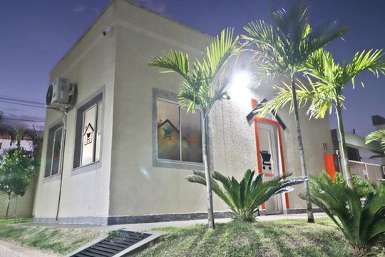 Área comum - Mercado de apartamento para alugar com 2 quartos, 45m² em Gávea, Uberlândia