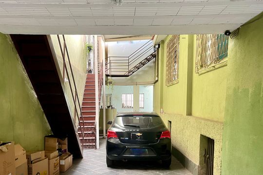Casa para alugar com 3 quartos, 250m² em Graça, Belo Horizonte