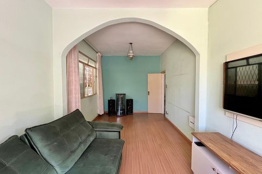 Casa para alugar com 3 quartos, 250m² em Graça, Belo Horizonte