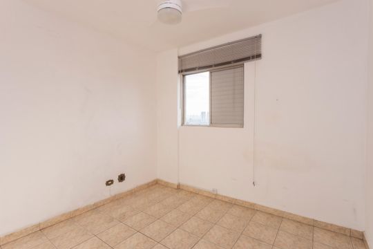 Quarto 1 de apartamento para alugar com 2 quartos, 51m² em Socorro, São Paulo