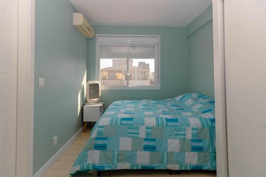 Quarto de apartamento para alugar com 1 quarto, 48m² em Centro Histórico, Porto Alegre