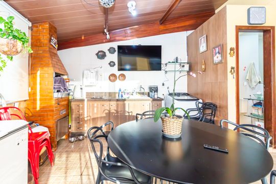 Varanda de apartamento à venda com 3 quartos, 150m² em Sagrada Família, Belo Horizonte