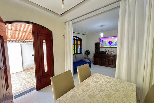 Casa à venda com 3 quartos, 260m² em Méier, Rio de Janeiro