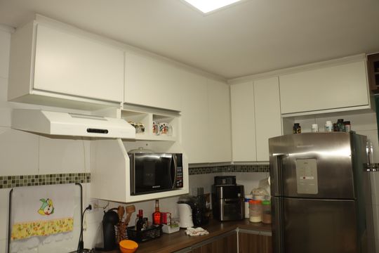 Casa à venda com 2 quartos, 74m² em Vila Cunha Bueno, São Paulo