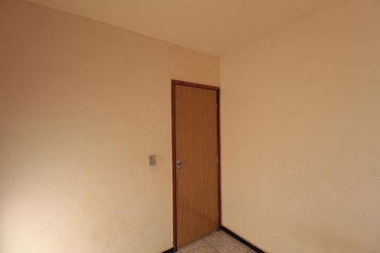 Quarto 1 de apartamento para alugar com 2 quartos, 49m² em Juliana, Belo Horizonte
