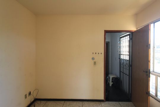 Sala de apartamento para alugar com 2 quartos, 49m² em Juliana, Belo Horizonte