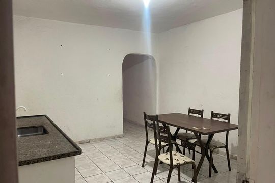 Cozinha de casa para alugar com 1 quarto, 80m² em Jardim Adriana, Guarulhos