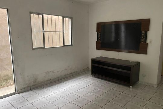 Sala de casa para alugar com 1 quarto, 80m² em Jardim Adriana, Guarulhos